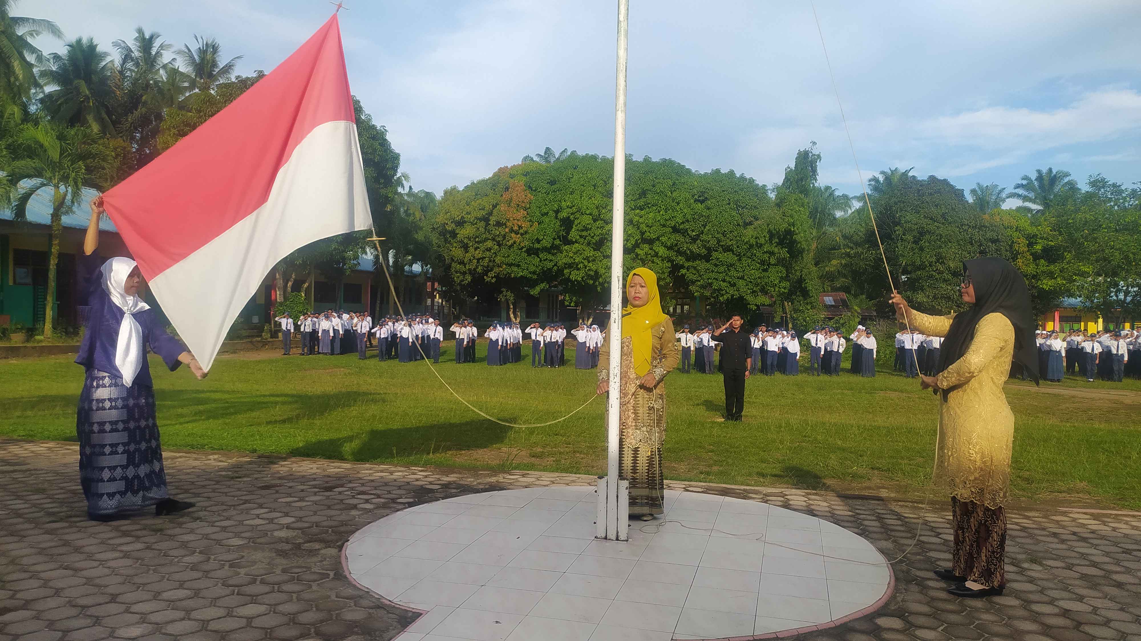 Petugas Upacara Petugas Upacara